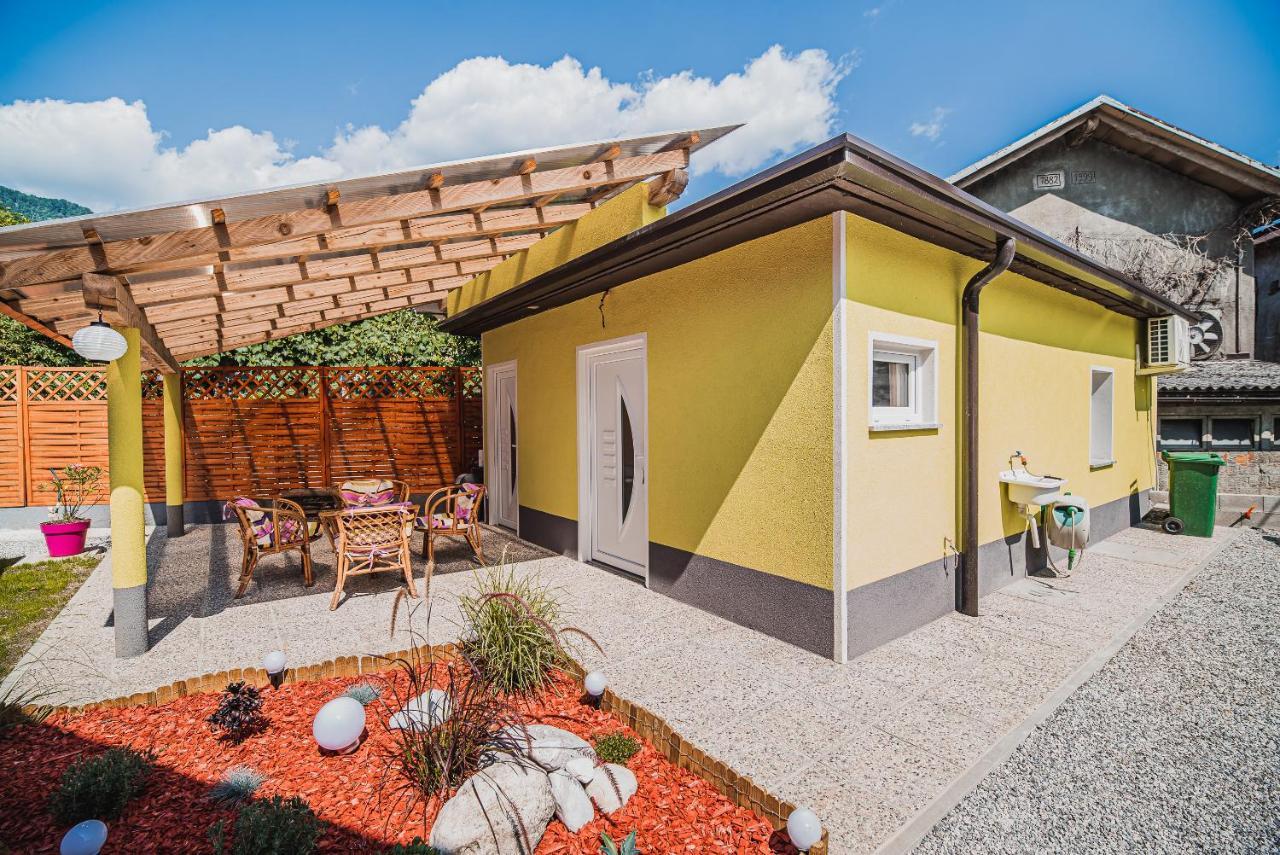 Cuderland Studio Kurnik Кобарид Экстерьер фото